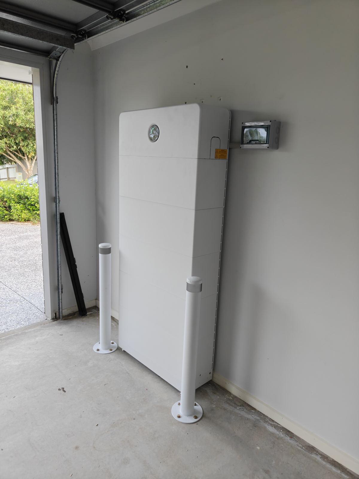 GoodWe ESA battery installed in garage